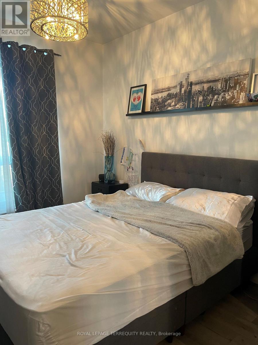 218 - 1135 Royal York Road, Toronto, Ontario  M9A 0C3 - Photo 14 - W12462552