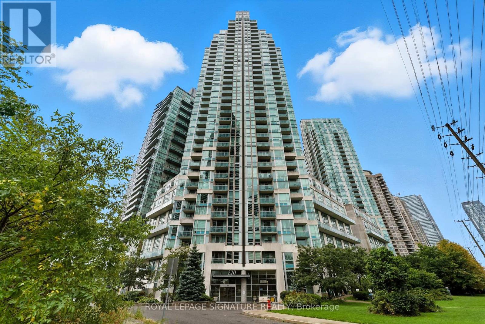 2702 - 220 BURNHAMTHORPE ROAD W, Mississauga, Ontario