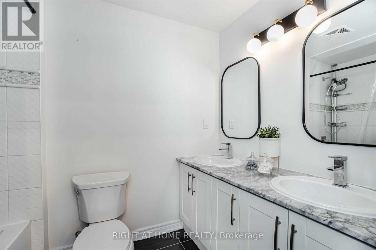 512 - 1421 Costigan Road, Milton, Ontario  L9T 0Y7 - Photo 15 - W12462563