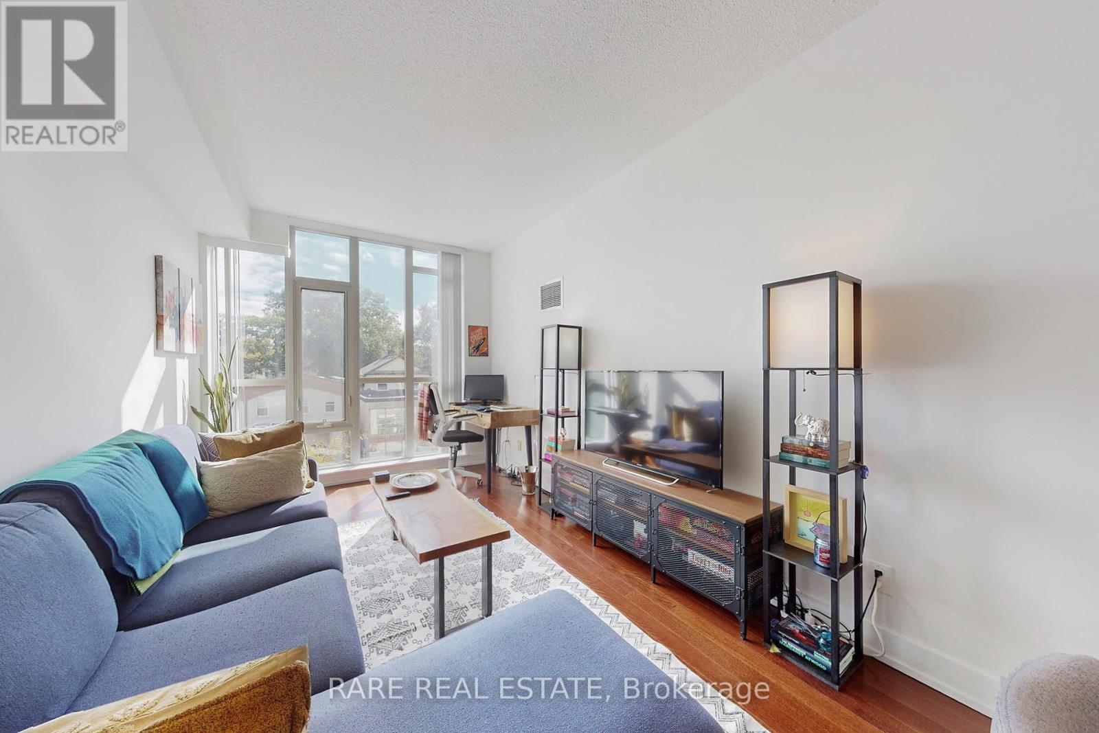 402 - 1638 BLOOR STREET W, Toronto, Ontario