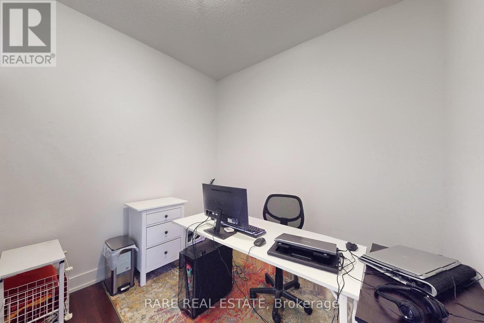 402 - 1638 Bloor Street W, Toronto, Ontario  M6P 0A6 - Photo 19 - W12462583