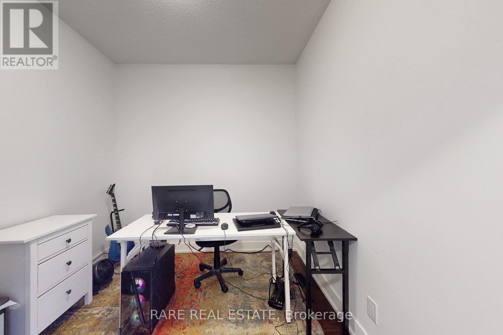 402 - 1638 Bloor Street W, Toronto, Ontario  M6P 0A6 - Photo 20 - W12462583