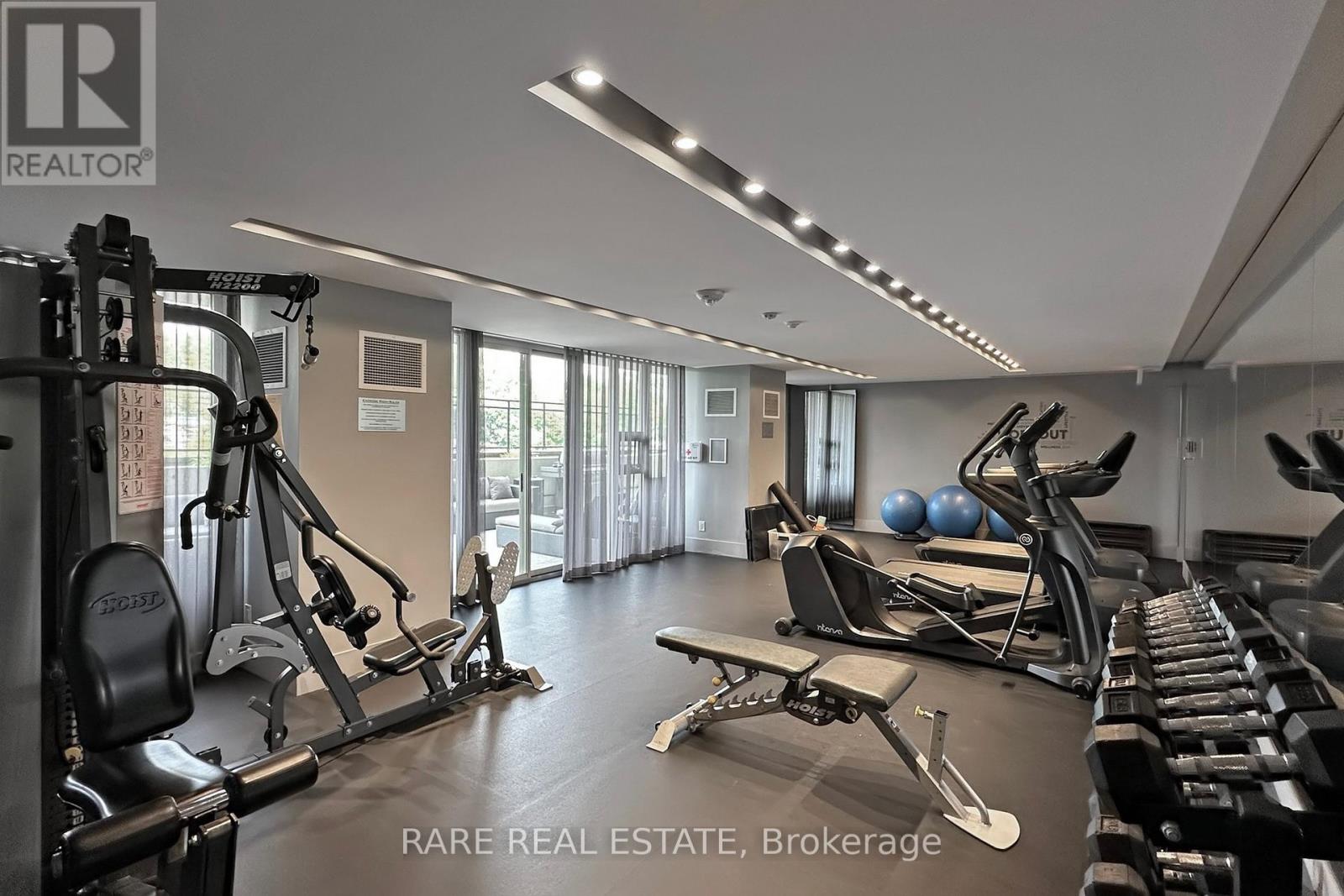 402 - 1638 Bloor Street W, Toronto, Ontario  M6P 0A6 - Photo 32 - W12462583