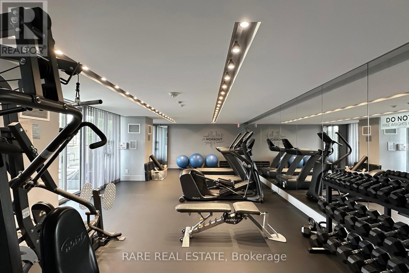 402 - 1638 Bloor Street W, Toronto, Ontario  M6P 0A6 - Photo 33 - W12462583