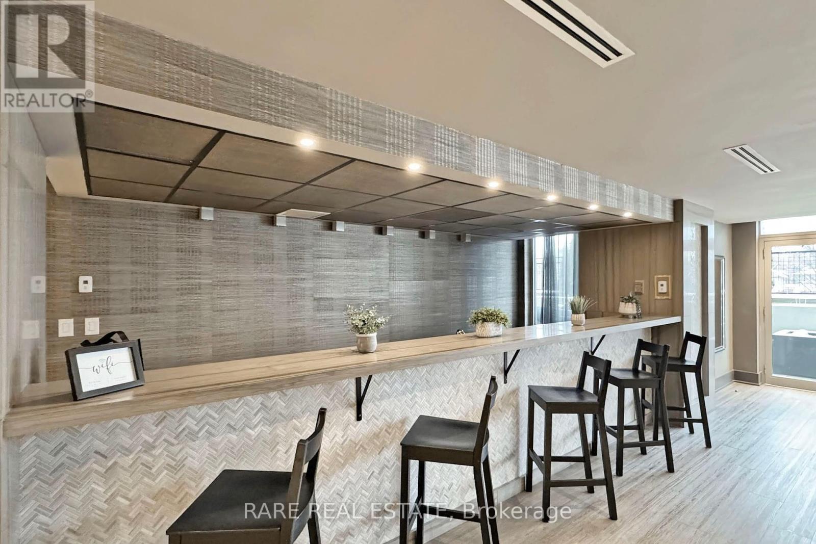 402 - 1638 Bloor Street W, Toronto, Ontario  M6P 0A6 - Photo 38 - W12462583