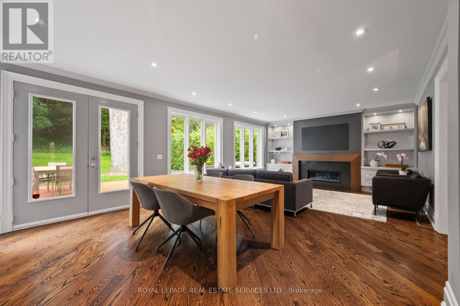 244 The Kingsway, Toronto, Ontario  M9A 3T5 - Photo 11 - W12462585