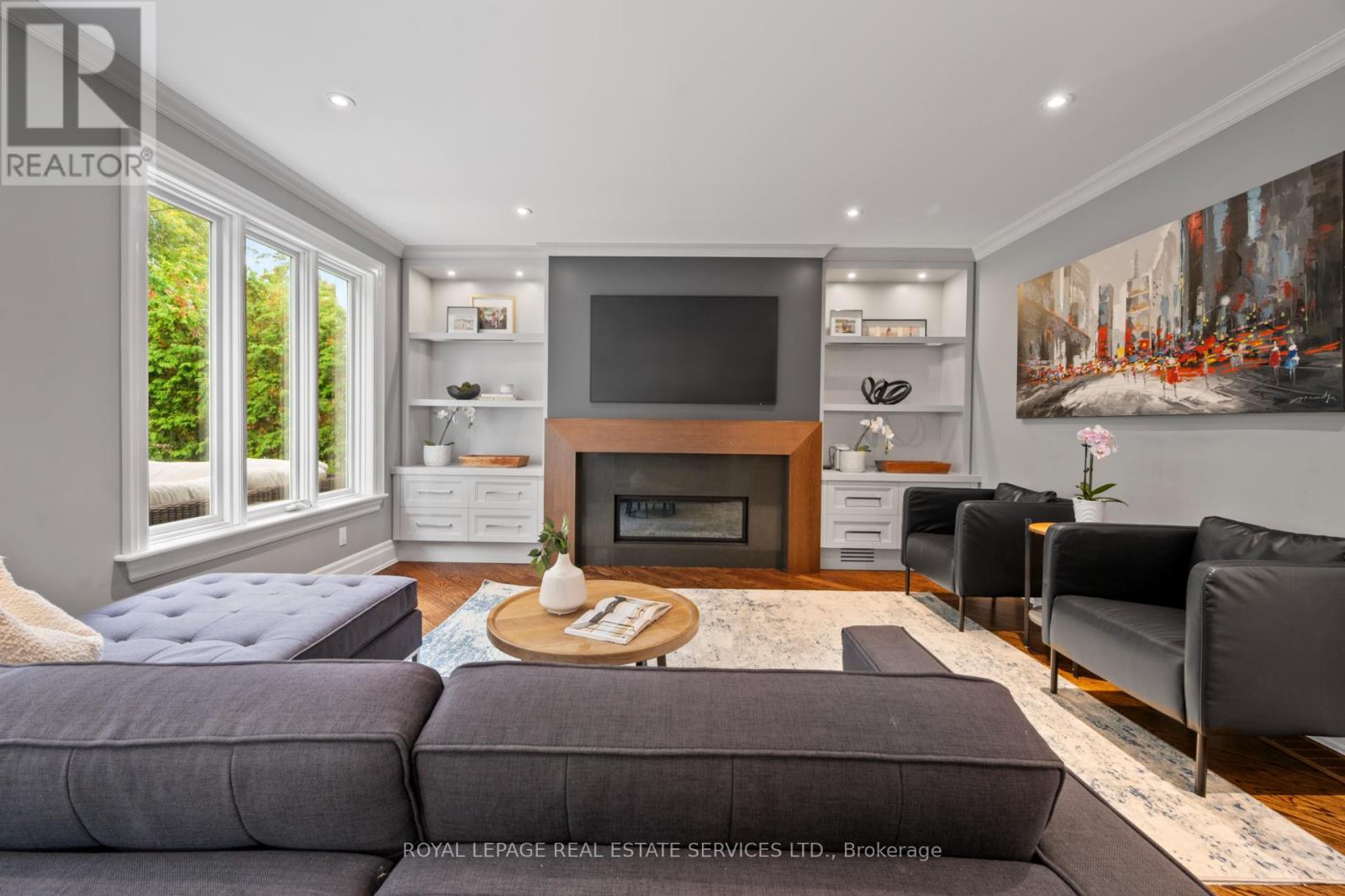 244 The Kingsway, Toronto, Ontario  M9A 3T5 - Photo 14 - W12462585