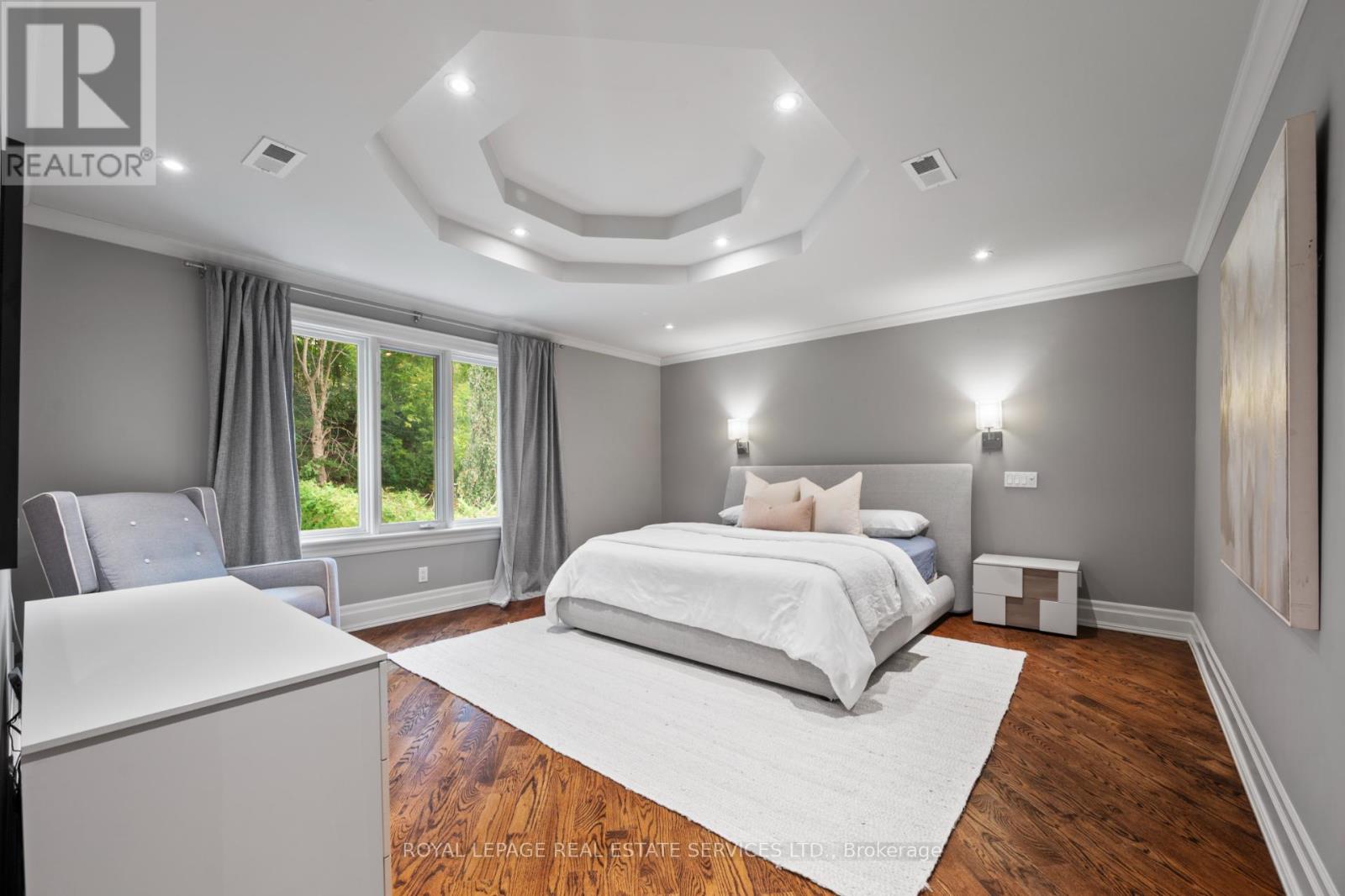 244 The Kingsway, Toronto, Ontario  M9A 3T5 - Photo 21 - W12462585