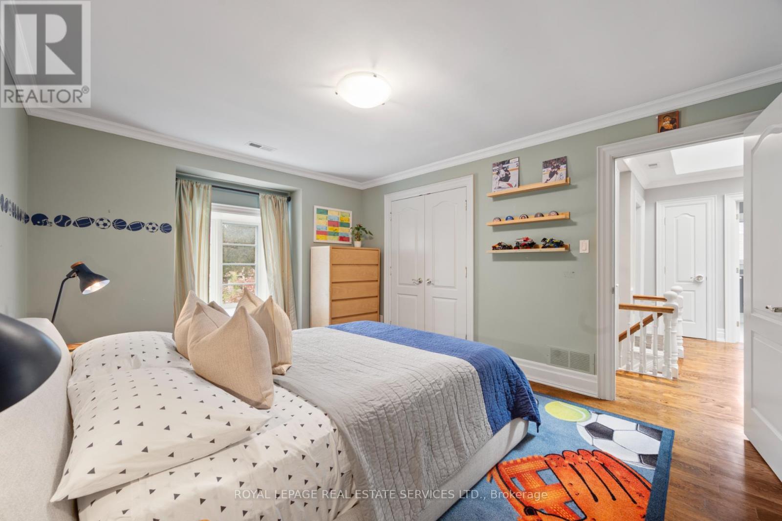 244 The Kingsway, Toronto, Ontario  M9A 3T5 - Photo 29 - W12462585