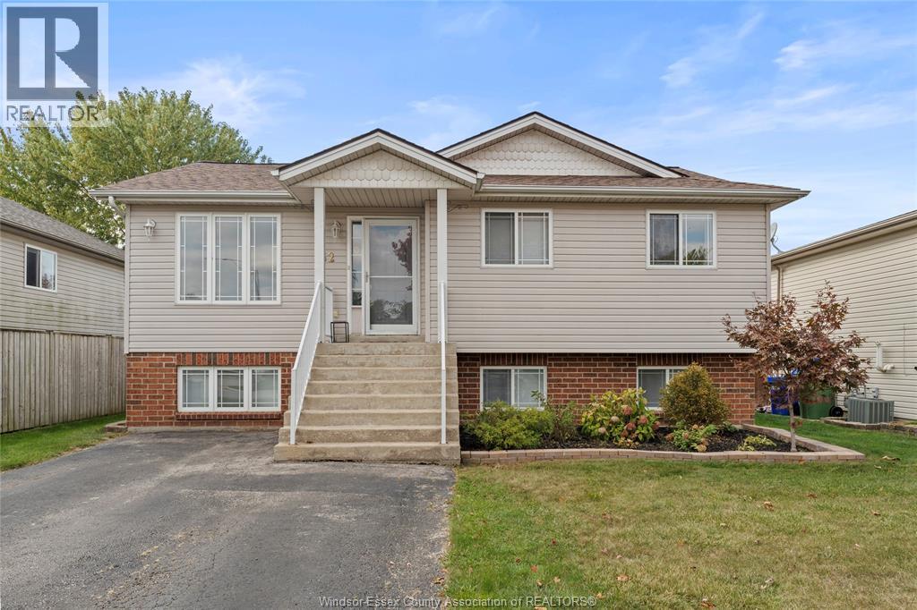 MLS# 25026090: 62 BRATT DRIVE, Amherstburg, Canada