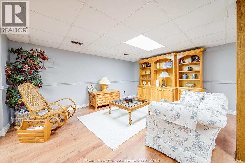 1506 Whitewood, Kingsville, Ontario  N9Y 2V9 - Photo 37 - 25025859