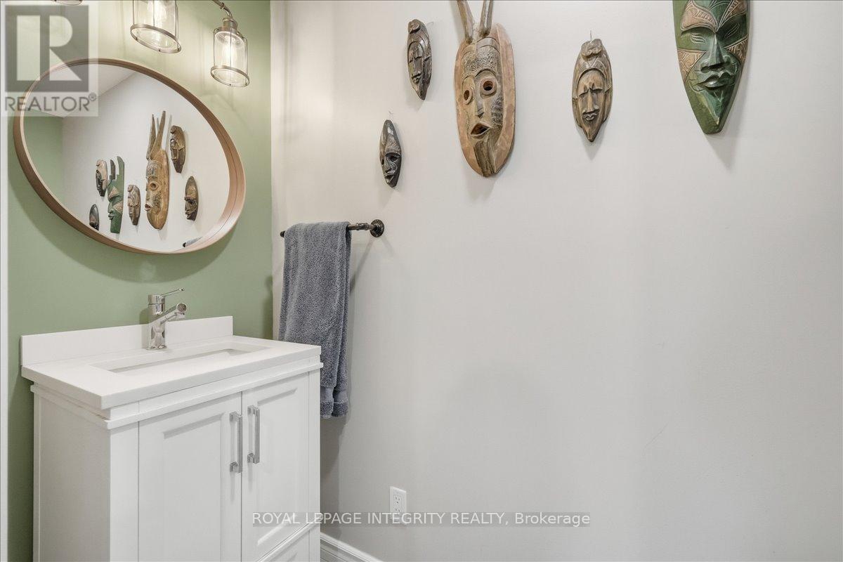 1406 Bouton D'or Way, Ottawa, Ontario  K1E 3L3 - Photo 19 - X12457363