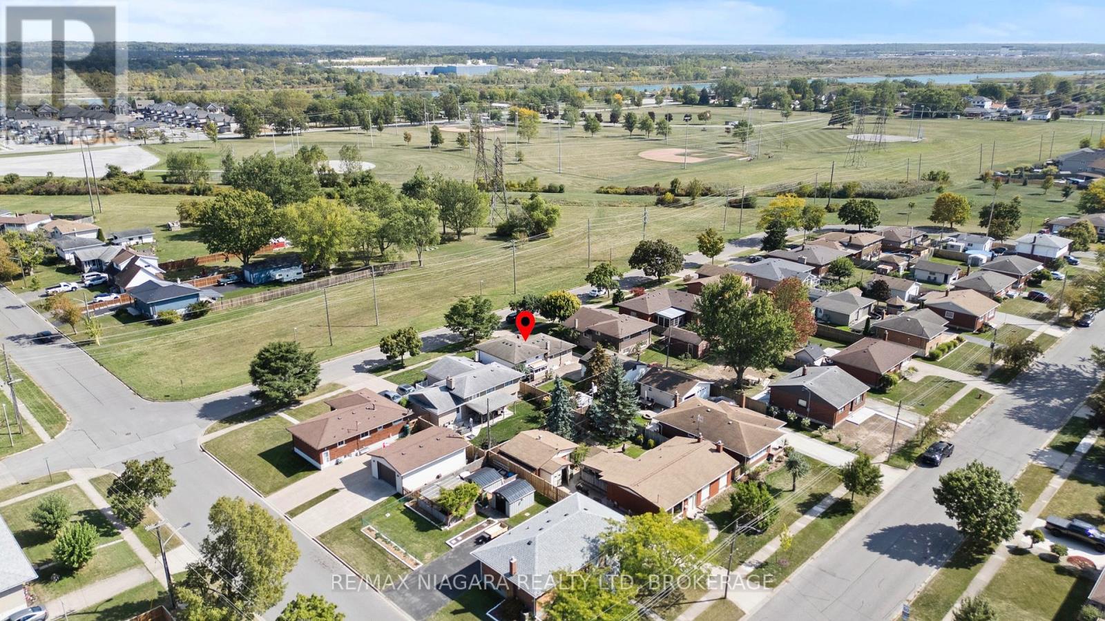 96 Watt Avenue, Welland, Ontario  L3B 1J4 - Photo 37 - X12408490