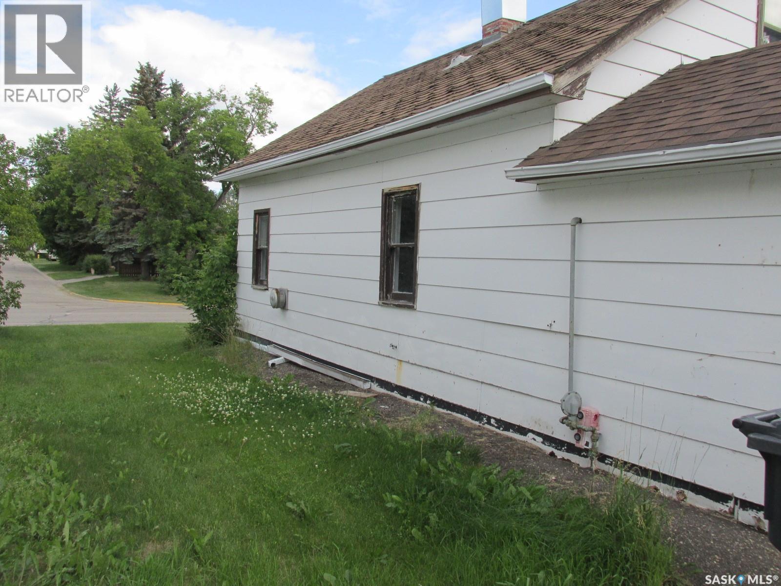 710 9th Avenue W, Nipawin, Saskatchewan  S0E 1E0 - Photo 26 - SK012905