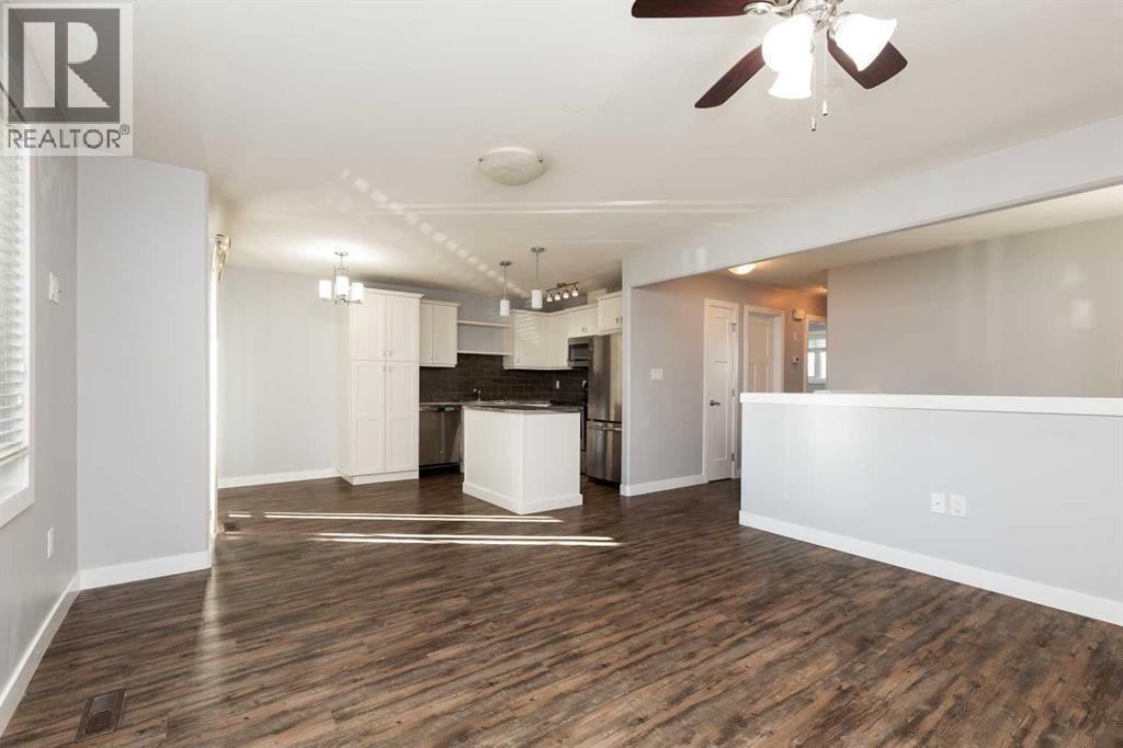 1310 20 Avenue, Coaldale, Alberta  T1M 1A3 - Photo 6 - A2263881