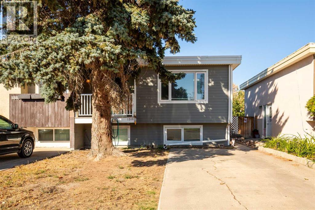1310 20 Avenue, Coaldale, Alberta  T1M 1A3 - Photo 2 - A2263881