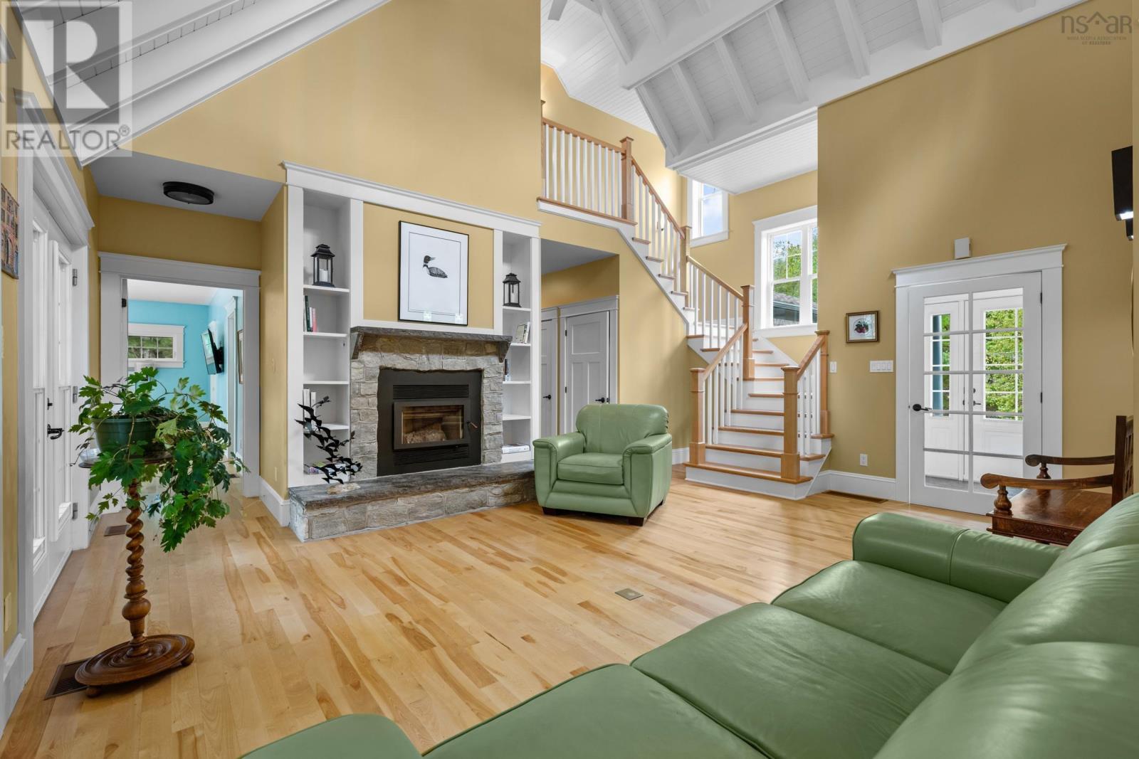 122 Hawthorn Road, Mahone Bay, Nova Scotia  B0J 2E0 - Photo 9 - 202523205