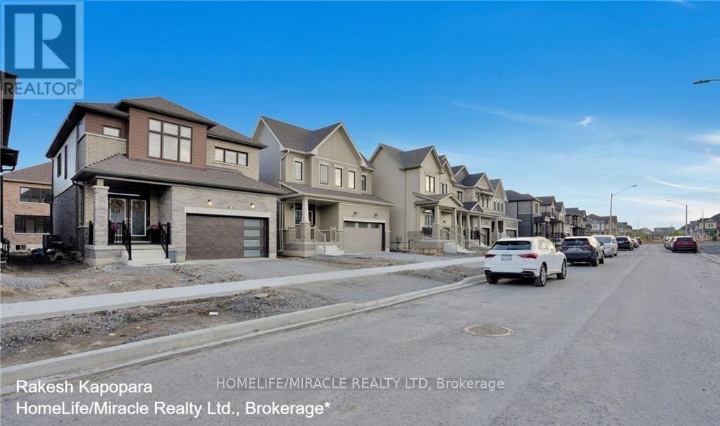 99 Sunflower Crescent, Thorold, Ontario  L3B 0E9 - Photo 2 - X12462505