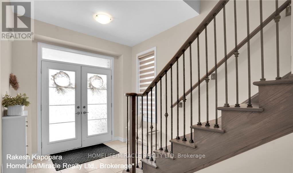 99 Sunflower Crescent, Thorold, Ontario  L3B 0E9 - Photo 3 - X12462505