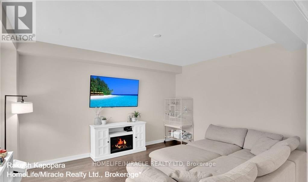 99 Sunflower Crescent, Thorold, Ontario  L3B 0E9 - Photo 6 - X12462505