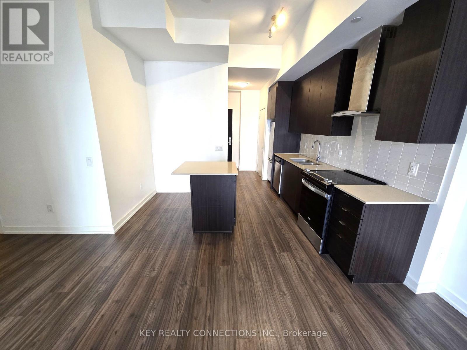 415 - 55 Duke Street W, Kitchener, Ontario  N2X 3H9 - Photo 10 - X12462506