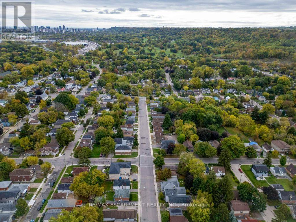 144 Whitney Avenue, Hamilton, Ontario  L8S 2G7 - Photo 45 - X12462533
