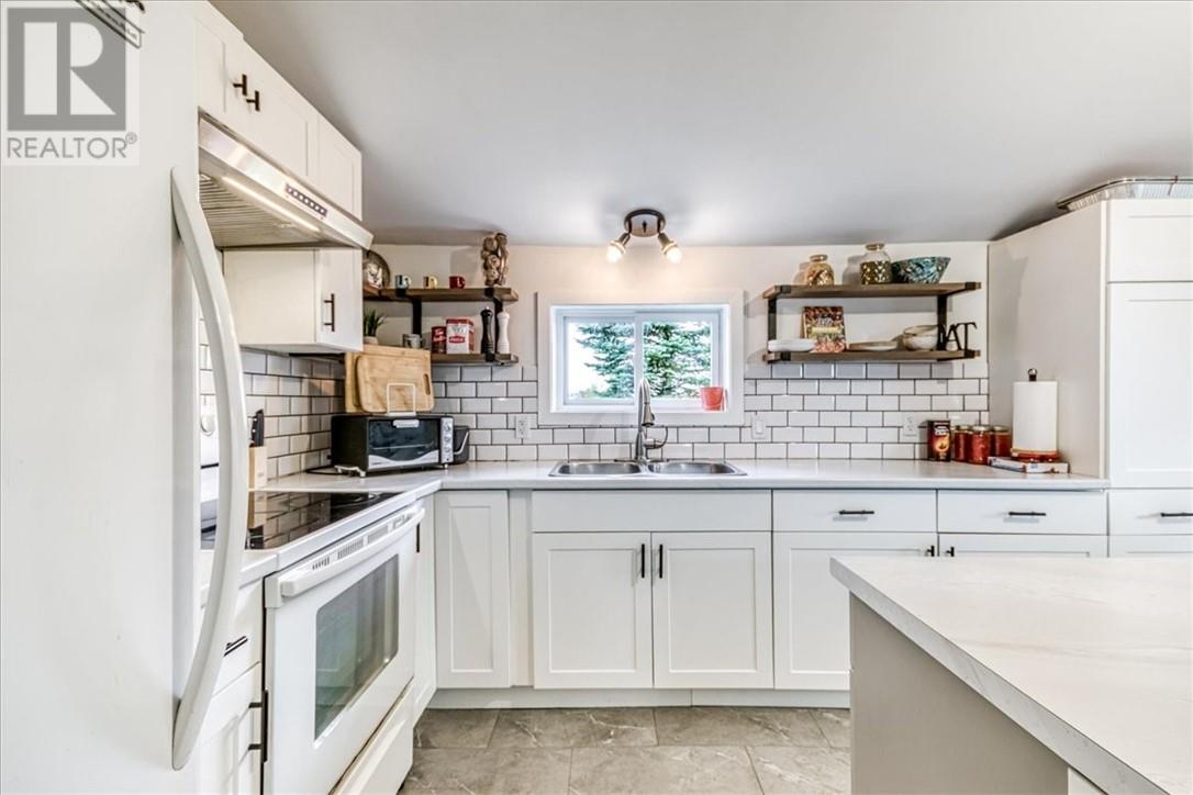 2906 Main Street, Blezard Valley, Ontario  P0M 1E0 - Photo 18 - 2125226