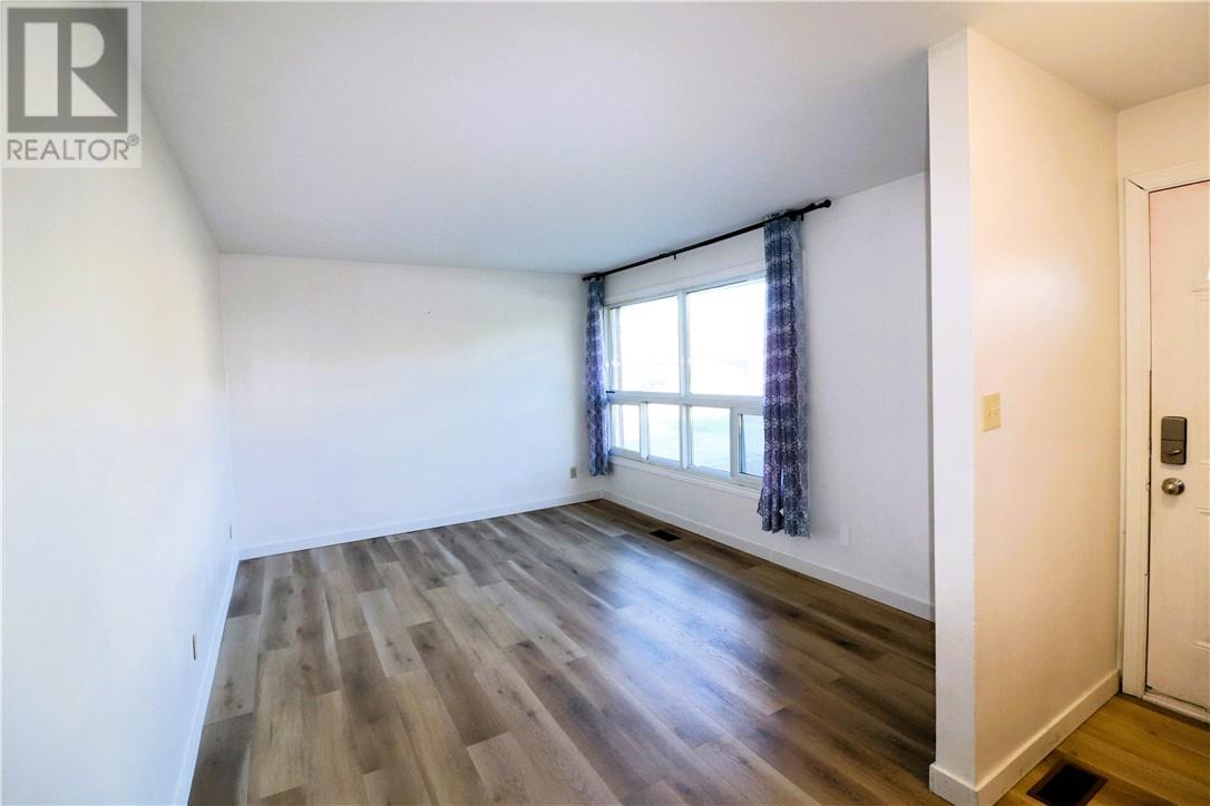 1649 Briar Avenue, Greater Sudbury, Ontario  P3A 4H9 - Photo 12 - 2125195