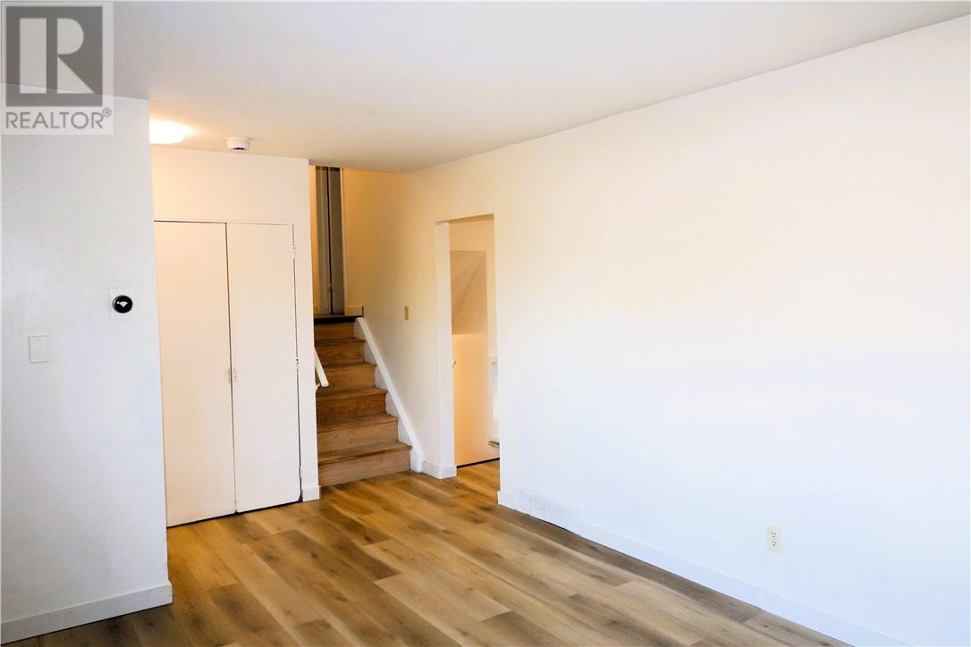 1649 Briar Avenue, Greater Sudbury, Ontario  P3A 4H9 - Photo 14 - 2125195