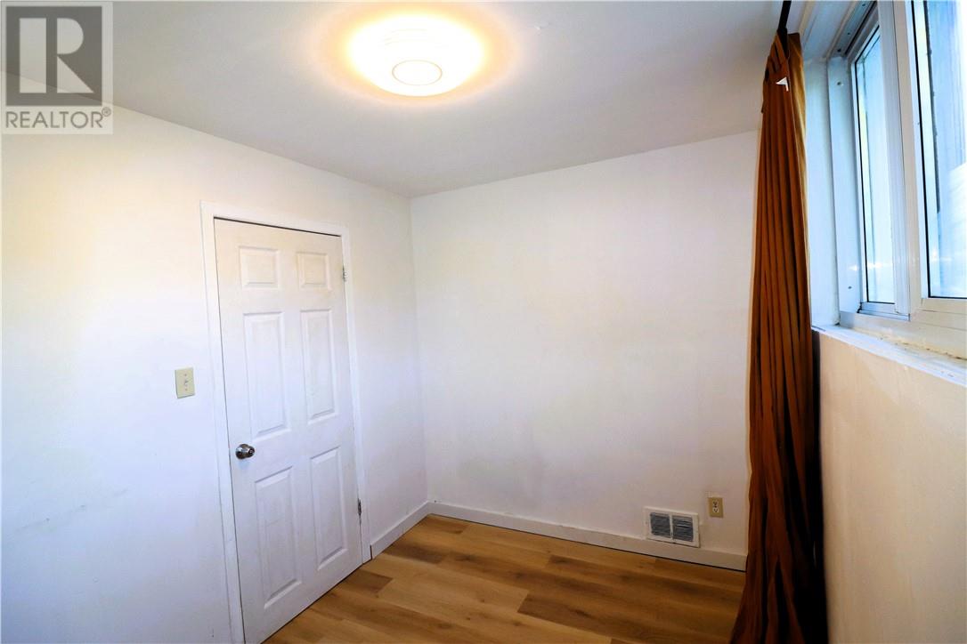 1649 Briar Avenue, Greater Sudbury, Ontario  P3A 4H9 - Photo 27 - 2125195