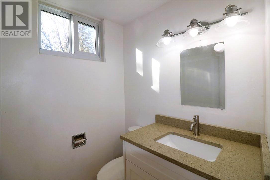 1649 Briar Avenue, Greater Sudbury, Ontario  P3A 4H9 - Photo 31 - 2125195