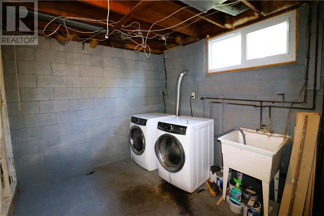 1649 Briar Avenue, Greater Sudbury, Ontario  P3A 4H9 - Photo 32 - 2125195