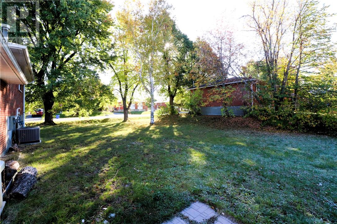 1649 Briar Avenue, Greater Sudbury, Ontario  P3A 4H9 - Photo 34 - 2125195