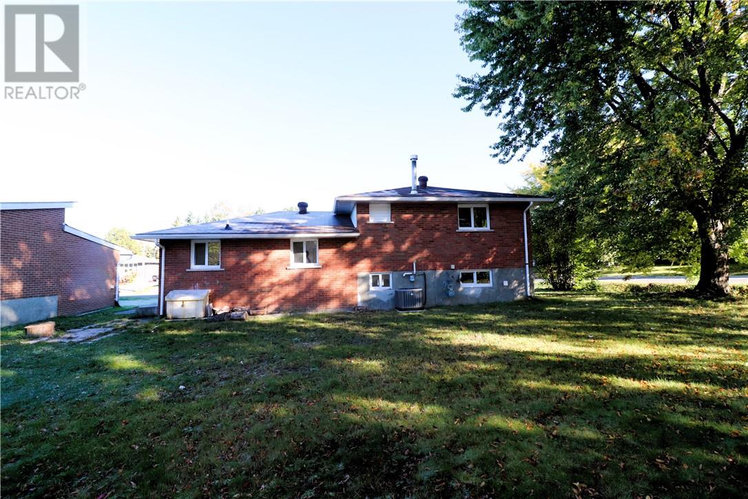 1649 Briar Avenue, Greater Sudbury, Ontario  P3A 4H9 - Photo 36 - 2125195