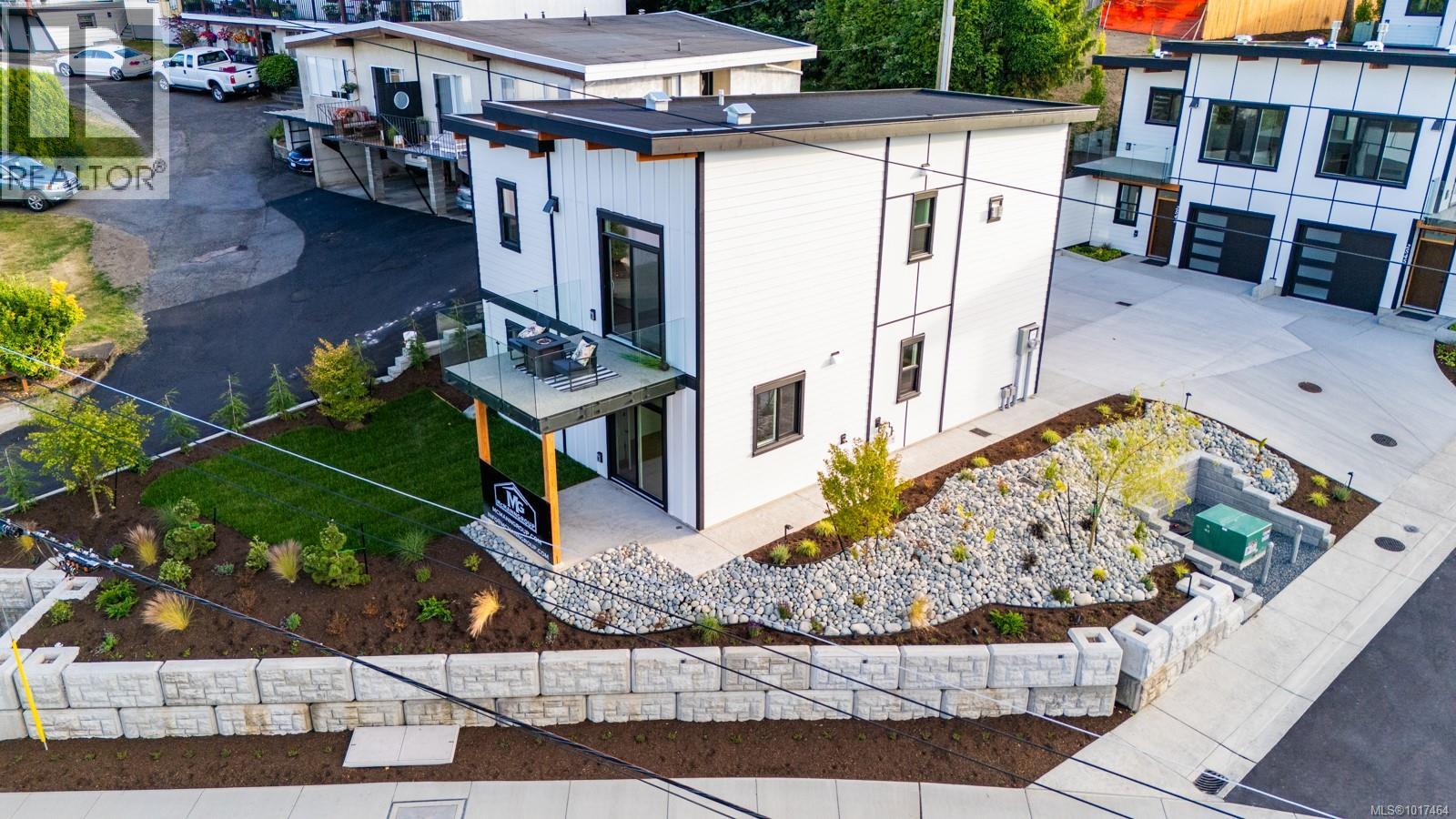 2541 Doctors Rd, Nanaimo, British Columbia  V9S 3V4 - Photo 2 - 1017464