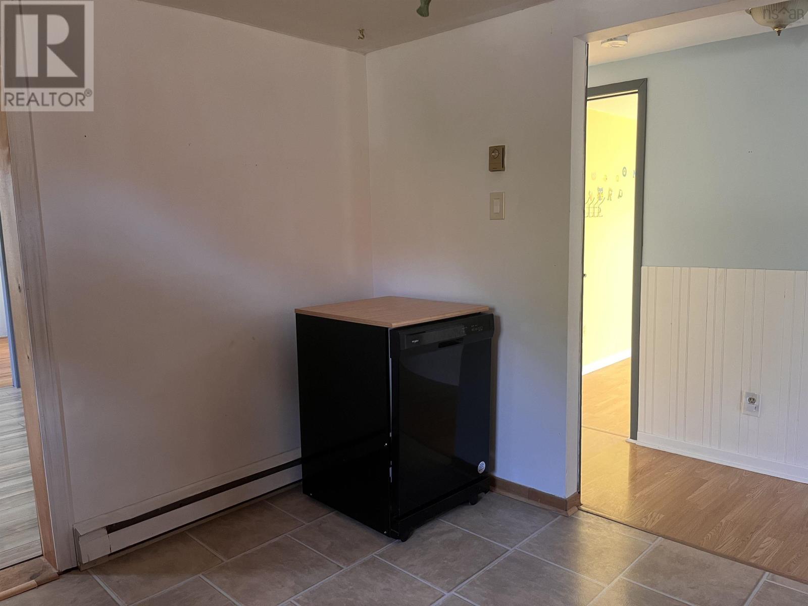 155 Old Sambro Road, Halifax, Nova Scotia  B3R 1R1 - Photo 11 - 202525849