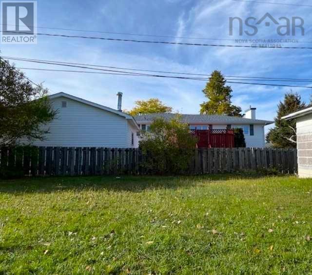 11 Tamarac Drive, Port Hawkesbury, Nova Scotia  B9A 3E6 - Photo 7 - 202525850