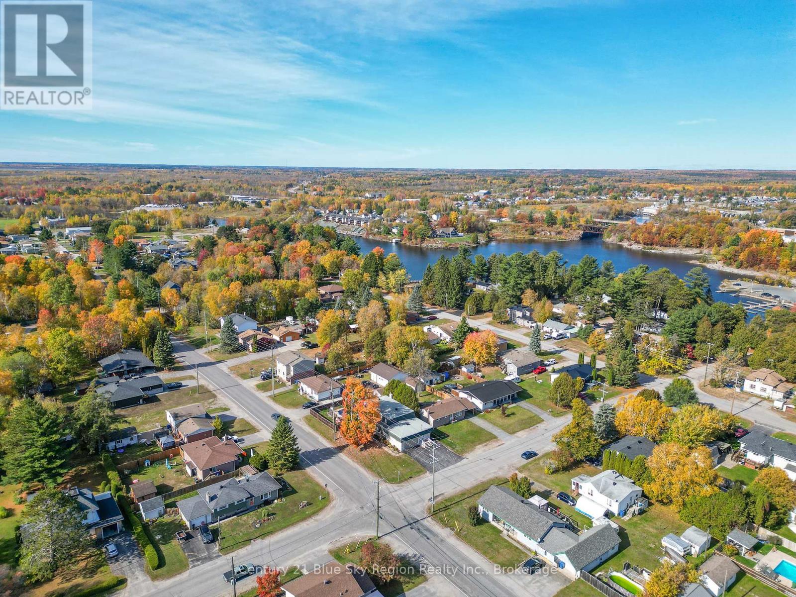 61 Third Street, West Nipissing, Ontario  P2B 3A9 - Photo 47 - X12462838