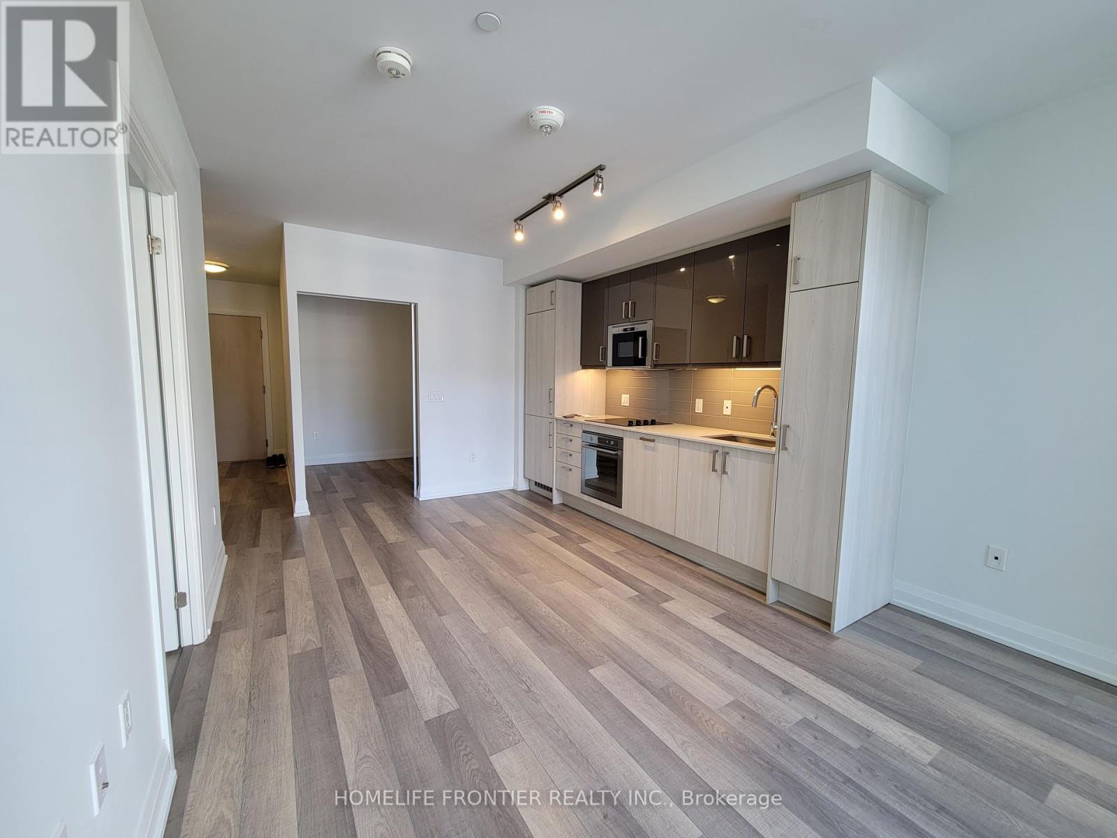 412 - 77 Mutual Street, Toronto, Ontario  M5B 2A9 - Photo 3 - C12462596