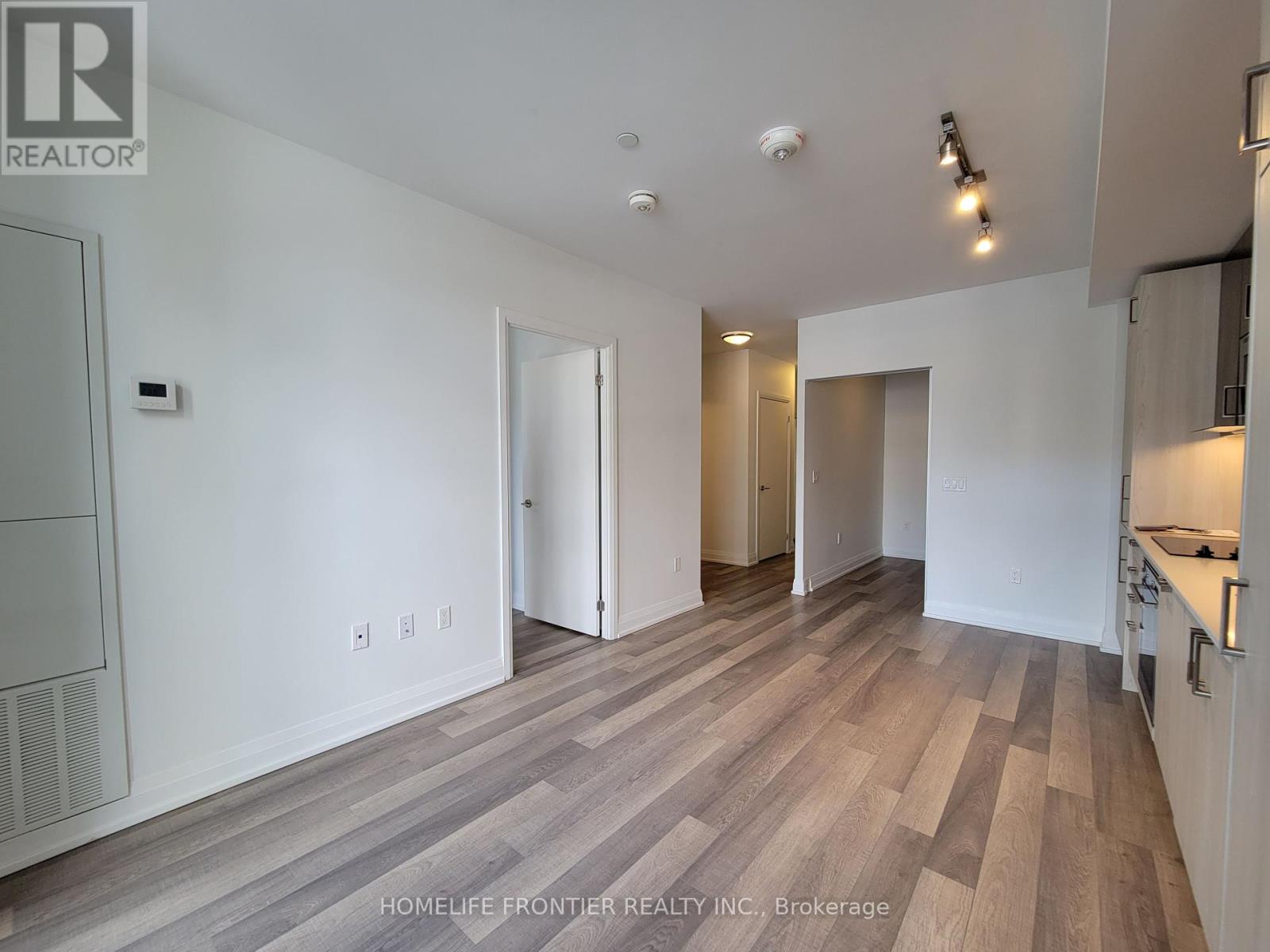 412 - 77 Mutual Street, Toronto, Ontario  M5B 2A9 - Photo 4 - C12462596