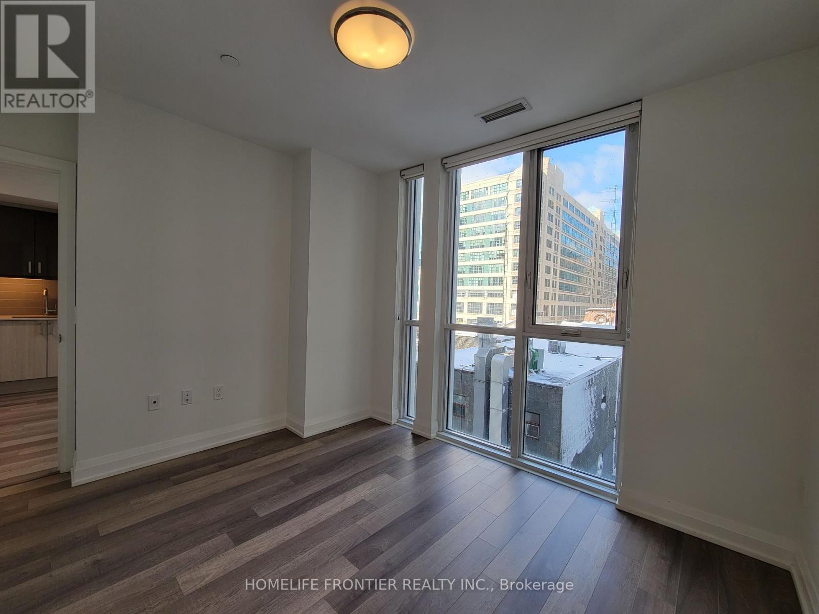 412 - 77 Mutual Street, Toronto, Ontario  M5B 2A9 - Photo 5 - C12462596