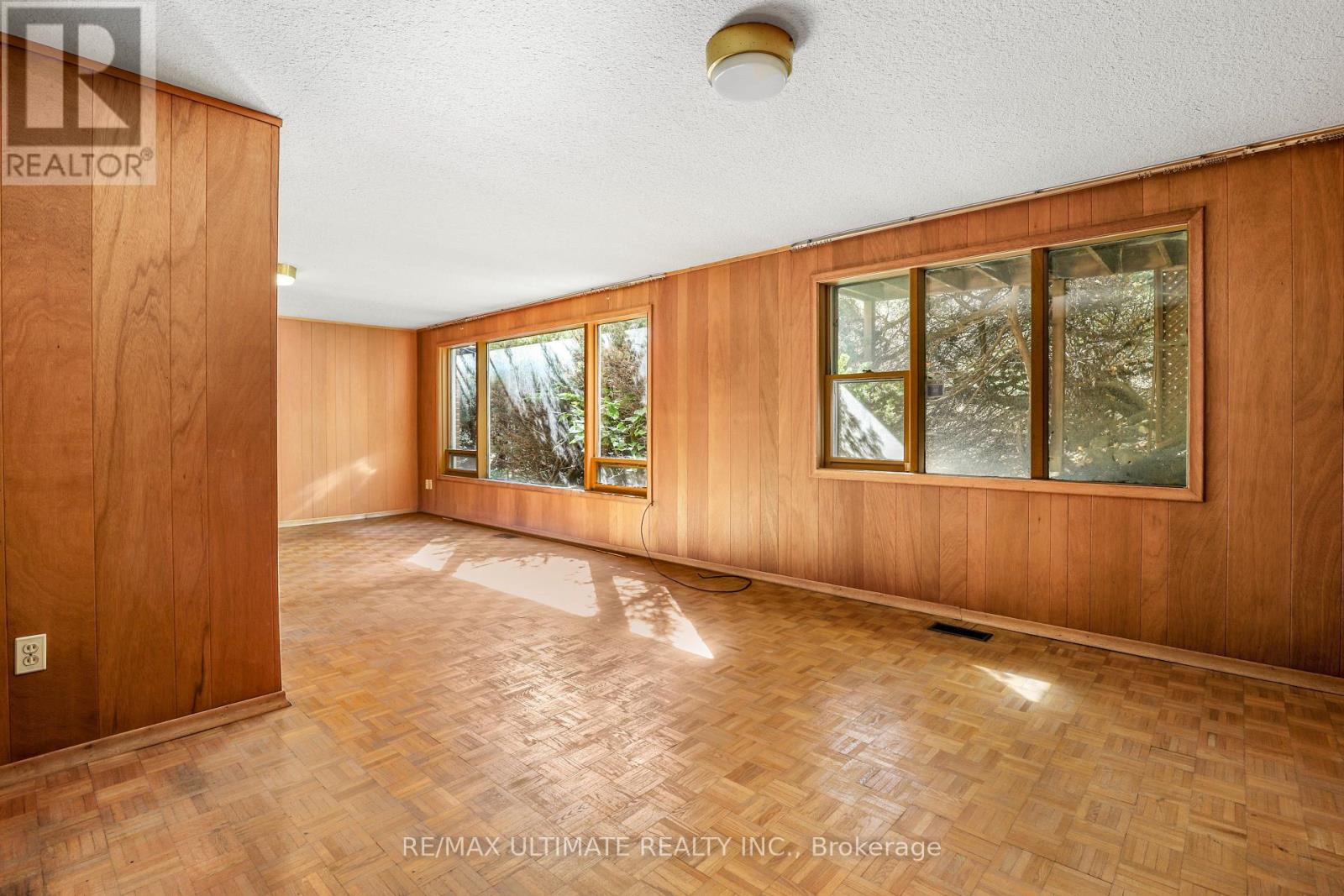 92 Banbury Road, Toronto, Ontario  M3B 2L3 - Photo 23 - C12462692