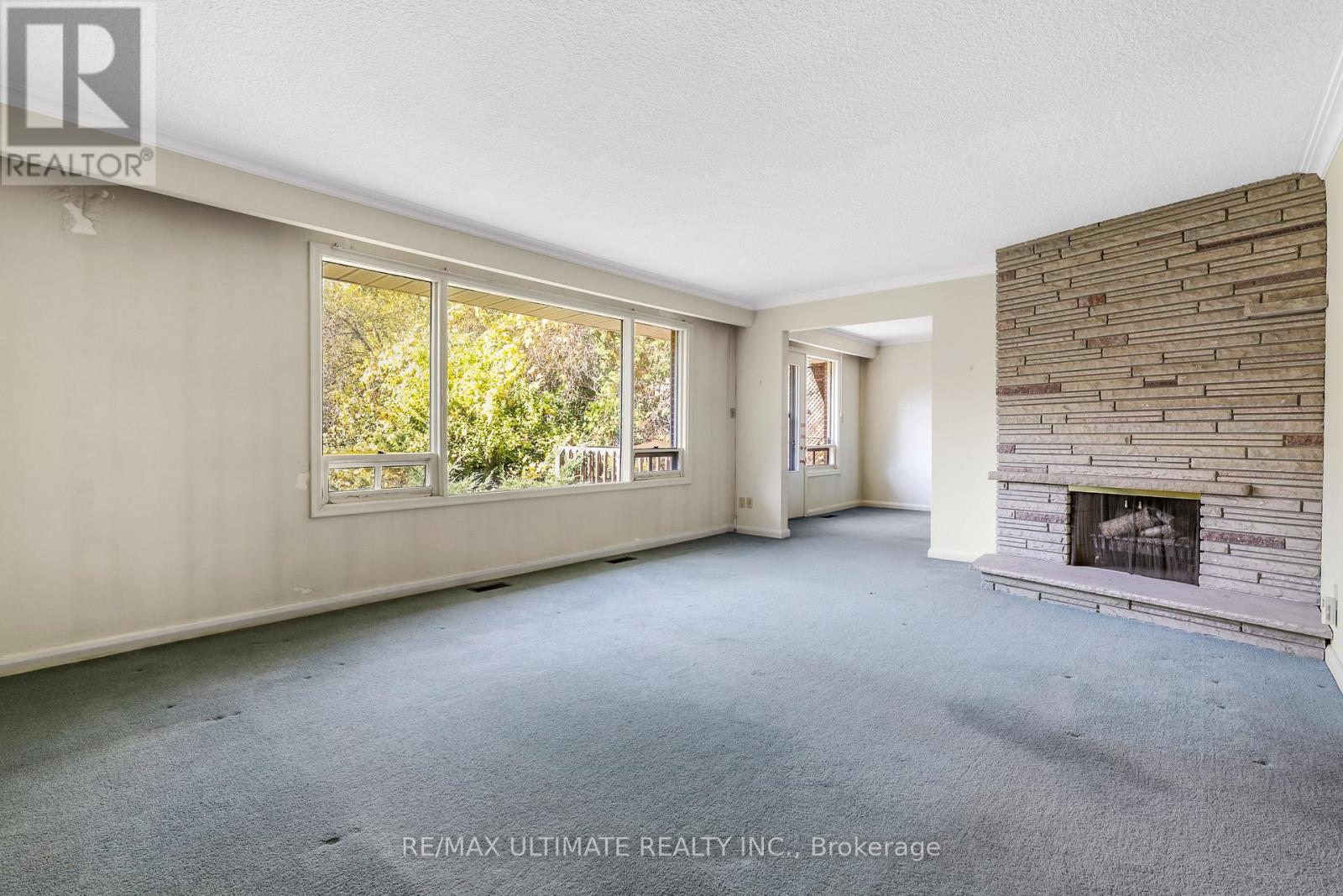 92 Banbury Road, Toronto, Ontario  M3B 2L3 - Photo 5 - C12462692