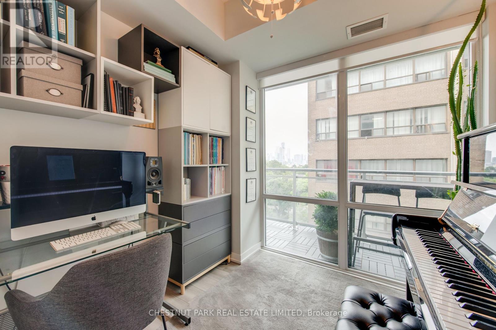 614 - 223 St. Clair Avenue W, Toronto, Ontario  M4V 0A5 - Photo 34 - C12462705