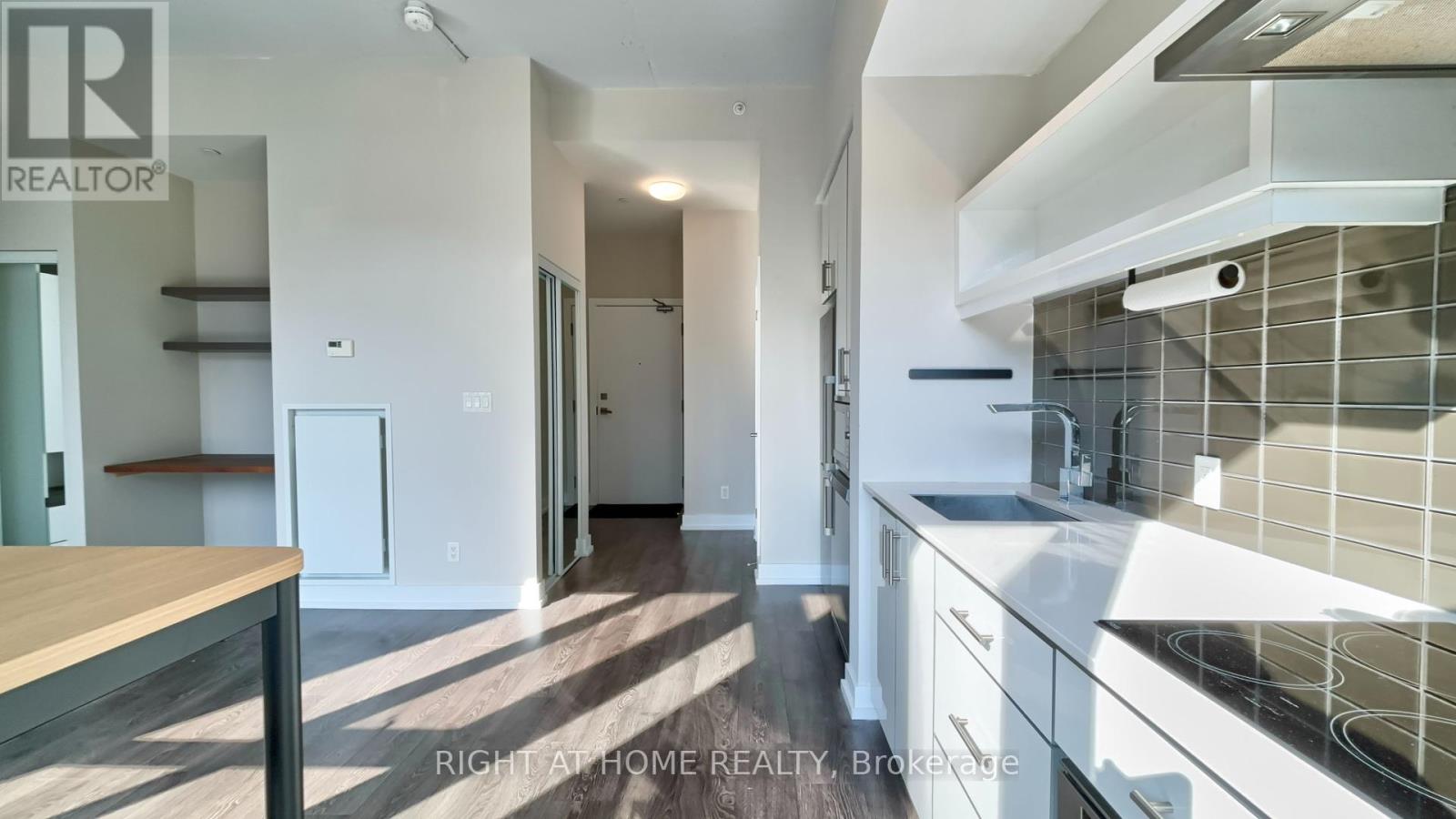 505 - 75 The Donway W, Toronto, Ontario  M3C 2E9 - Photo 4 - C12462724