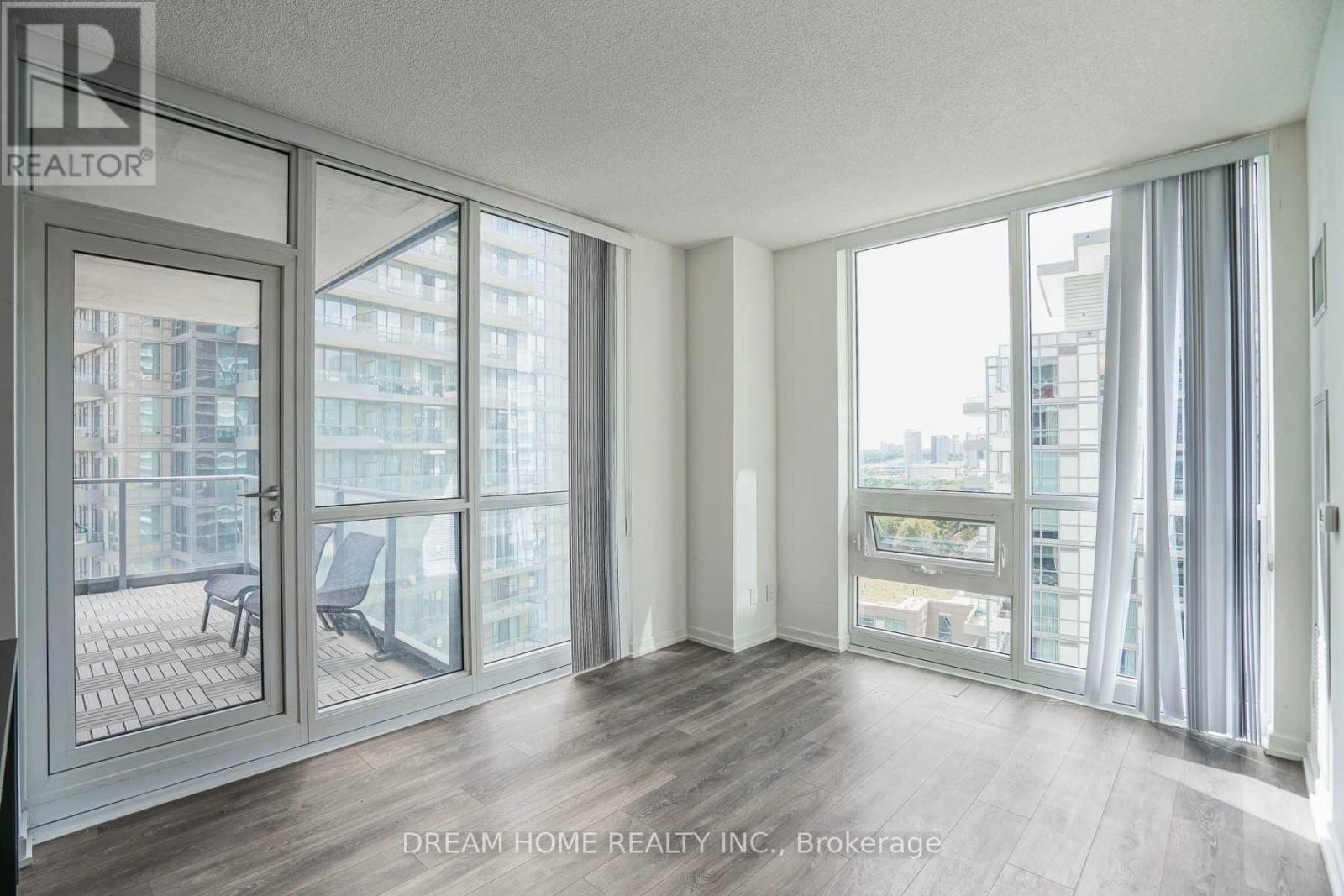 1104 - 56 Forest Manor Road, Toronto, Ontario  M2J 0E5 - Photo 4 - C12462727