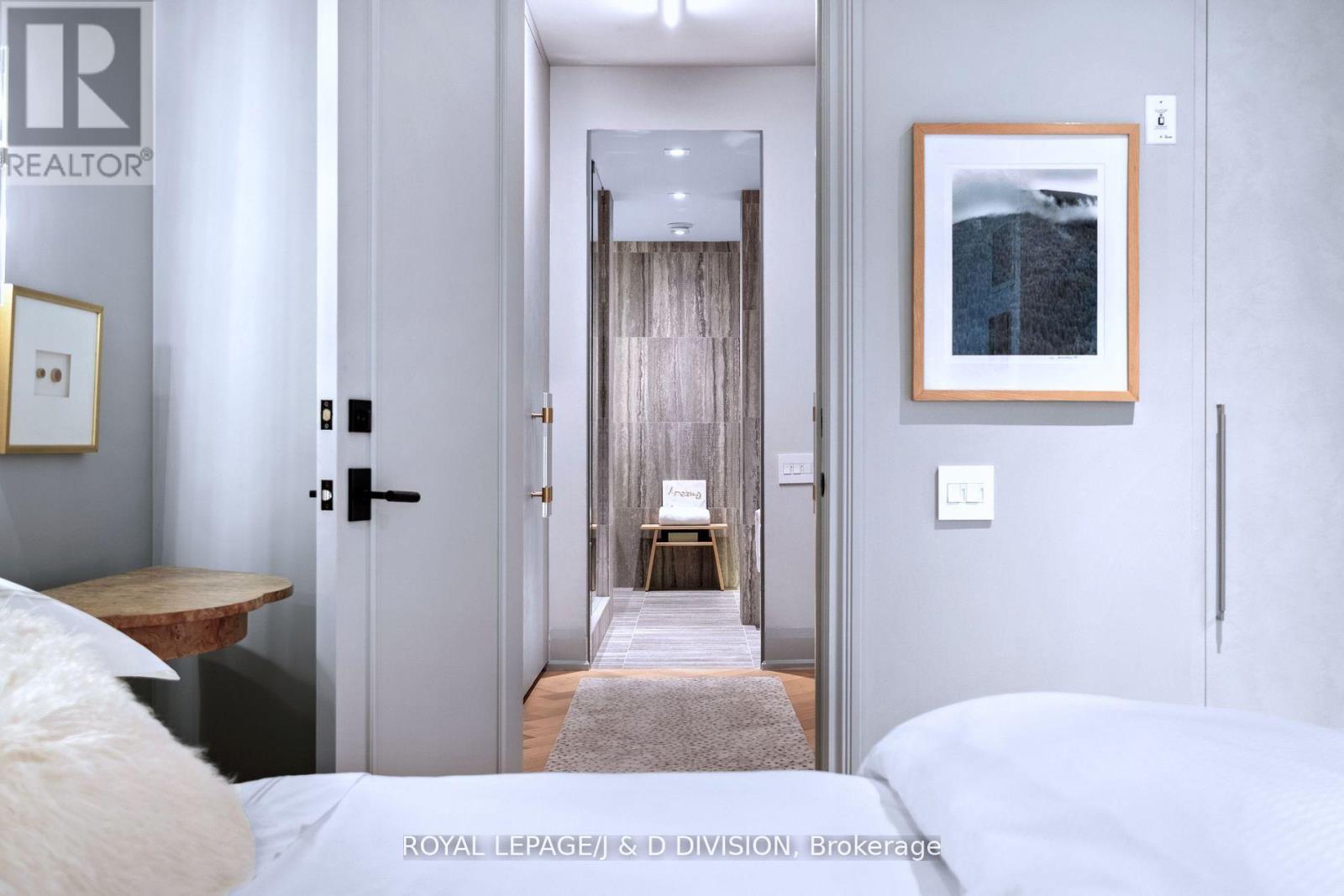 301 - 20 Scrivener Square, Toronto, Ontario  M4W 3X9 - Photo 28 - C12462730