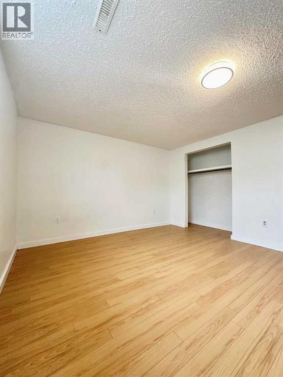 703 130 Avenue Sw, Calgary, Alberta  T2W 2M9 - Photo 34 - A2257762