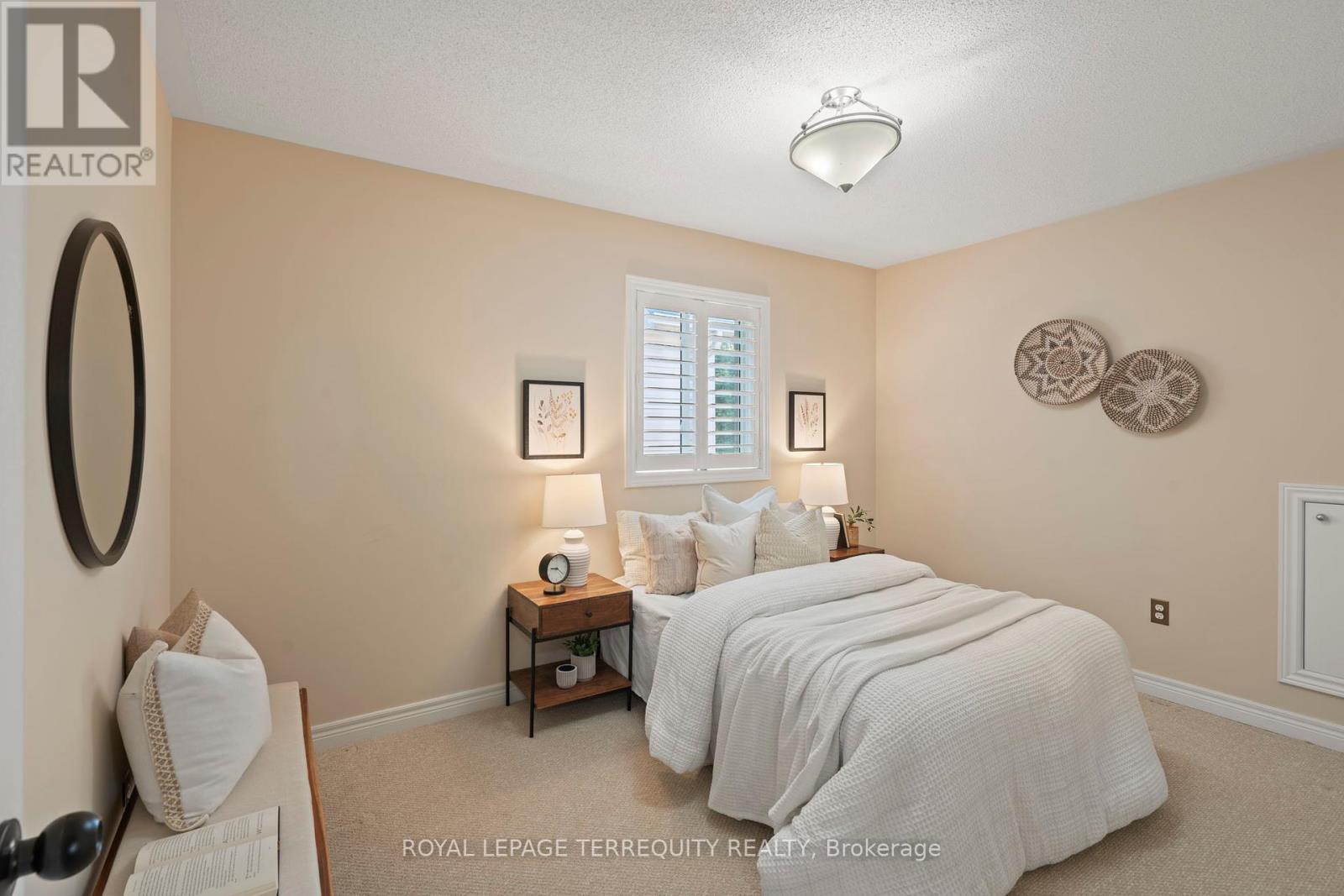 12 Kenilworth Crescent, Whitby, Ontario  L1M 2M7 - Photo 31 - E12454413