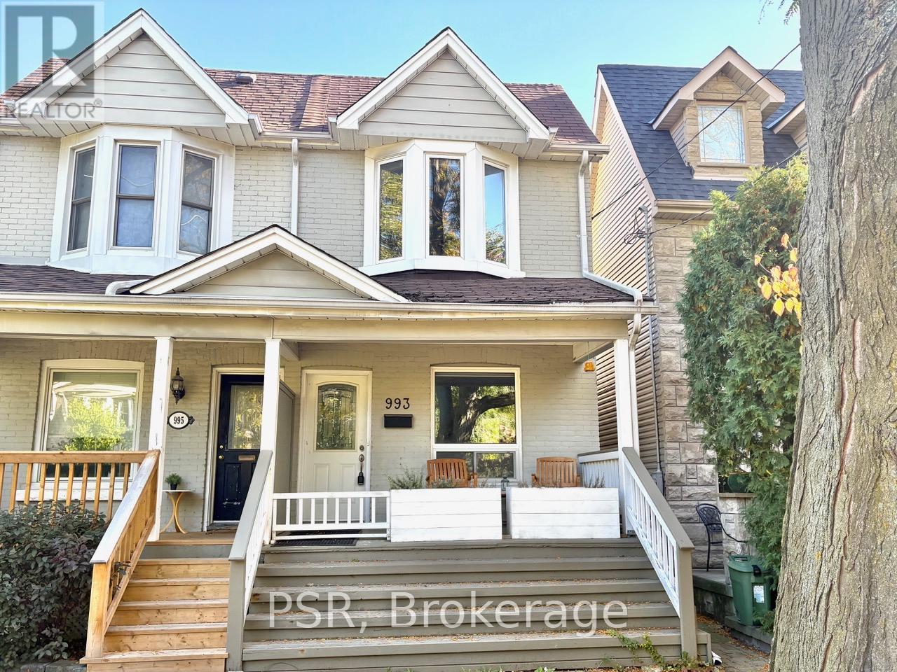 993 Logan Avenue, Toronto, Ontario  M4K 3E6 - Photo 1 - E12462622